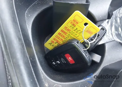 2021 Toyota Rav4 Xle Premium from USA, damaged, VIN 2T3A1RFV6MW204585